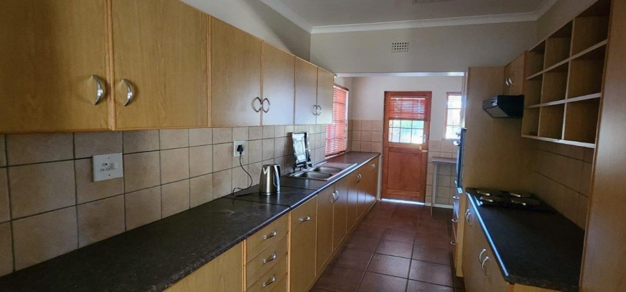 4 Bedroom Property for Sale in Blydeville North West